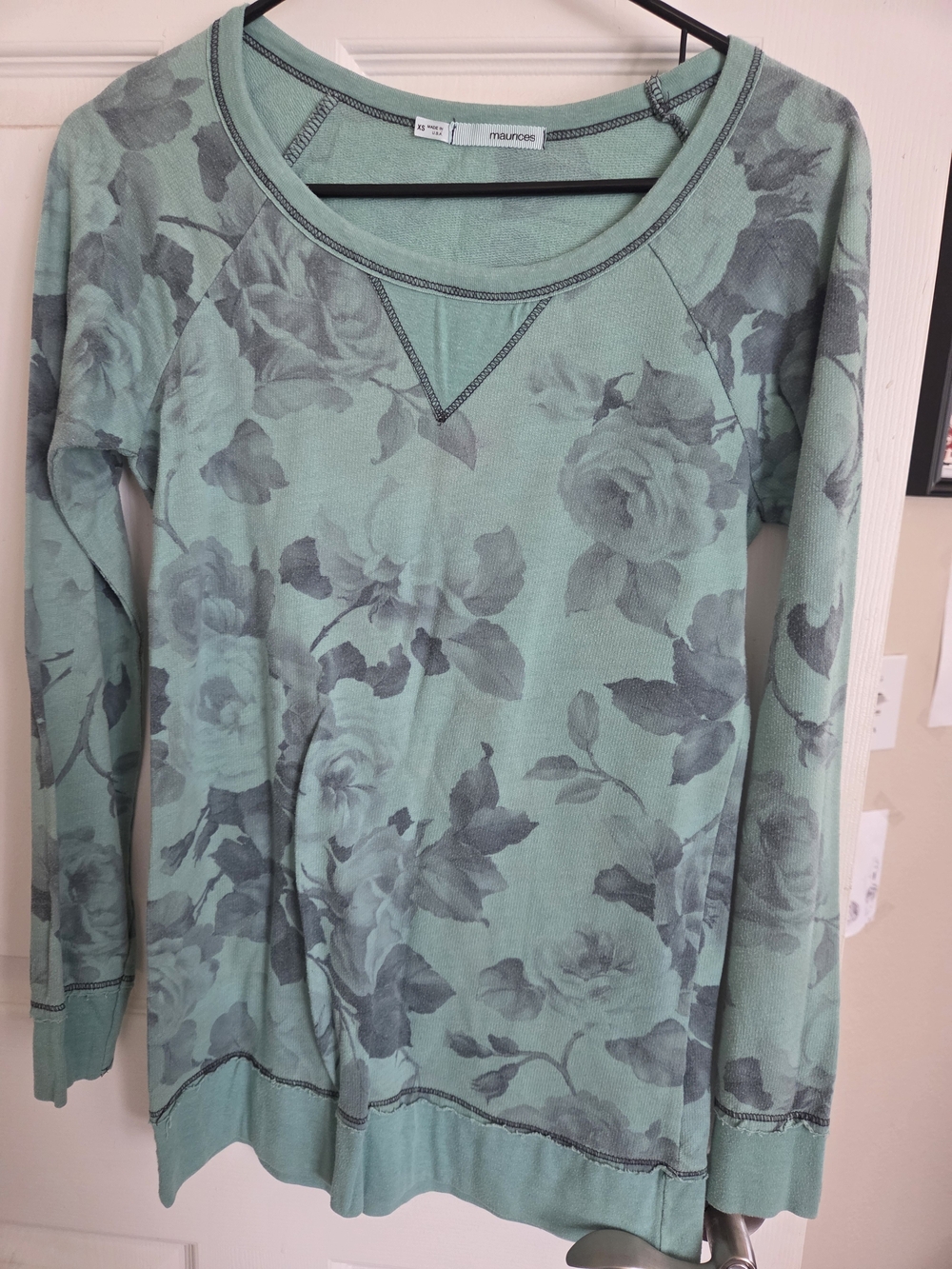 Maurices Mint Green Floral Long-Sleeve Top